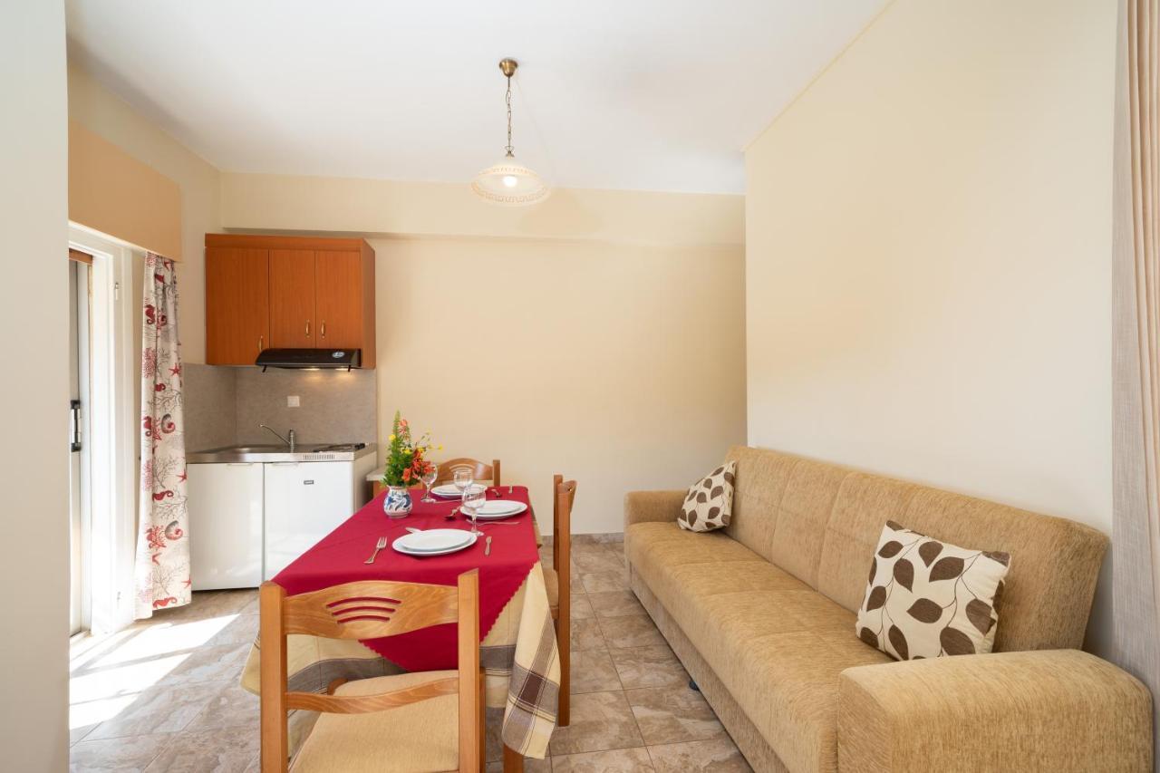 Lorenzo House Apartments Ласси Экстерьер фото