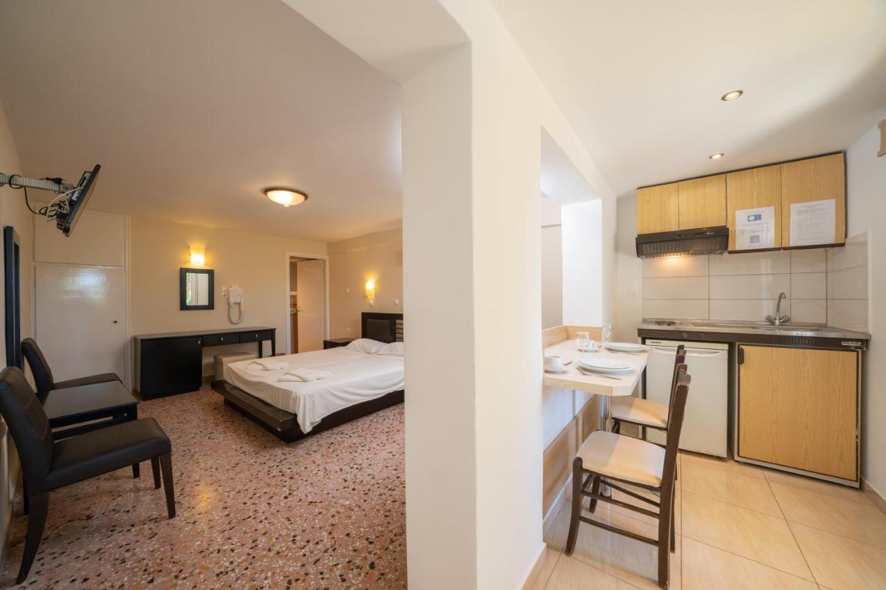 Lorenzo House Apartments Ласси Экстерьер фото